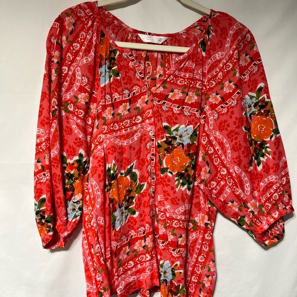 LC Lauren Conrad Tops - LC Lauren Conrad Vibrant Red Floral Blouse‎